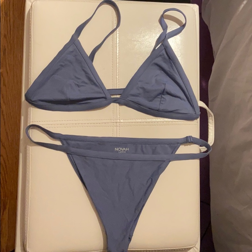 Novah bikini NWOT